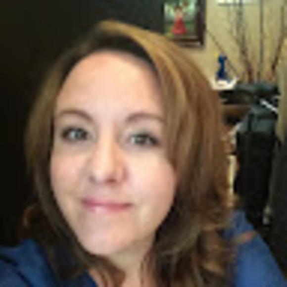 Meet your Posher, Amy - Picture 1 of 1